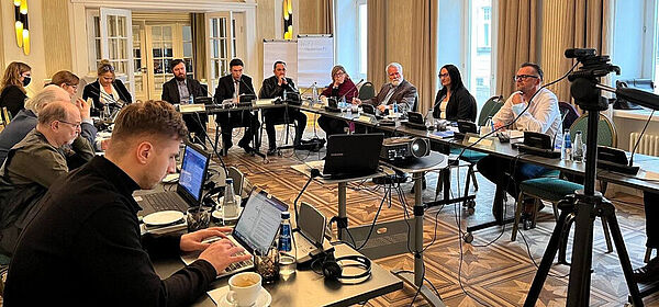 Die Teilnehmenden der Dialogveranstaltung. Foto: Dagmara Sidyk-Furman