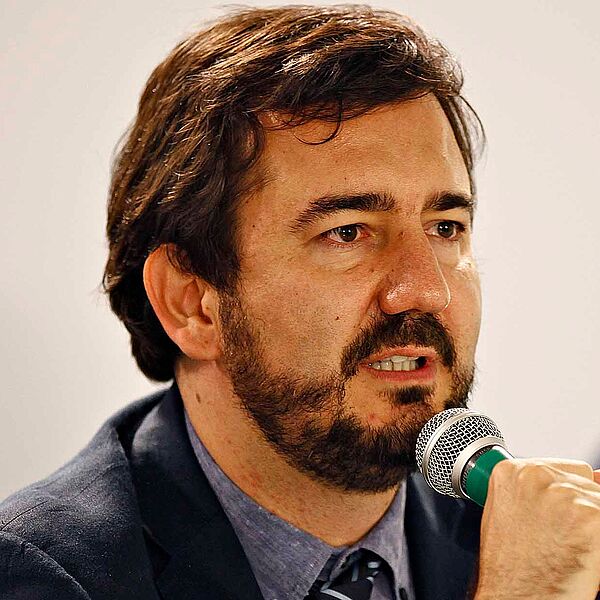 Professor Fernando Oliveira Paulino